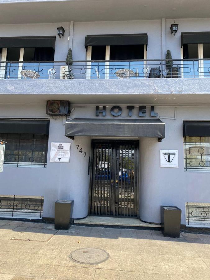 Hotel Parque Forestal Сантьяго Экстерьер фото